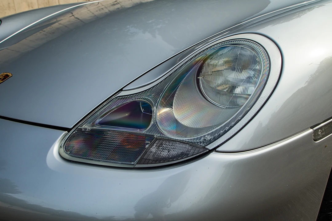 1999 Porsche 996 Carrera - Image 14 of 31
