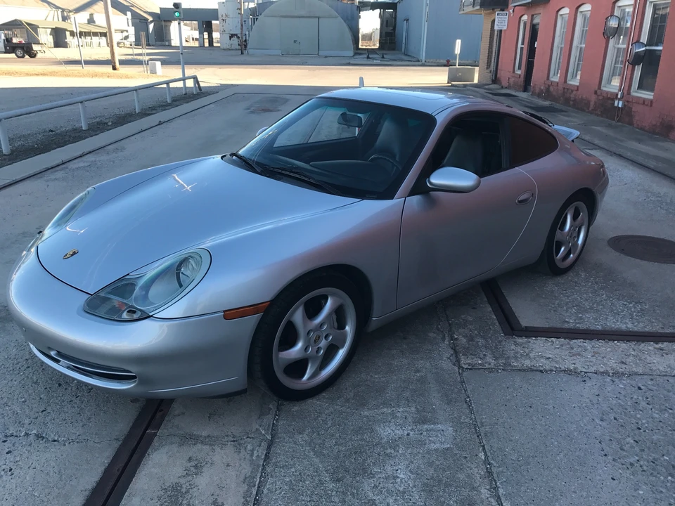 1999 Porsche 996 Carrera - Image 18 of 31