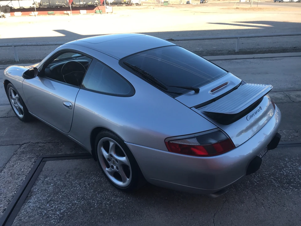 1999 Porsche 996 Carrera - Image 29 of 31