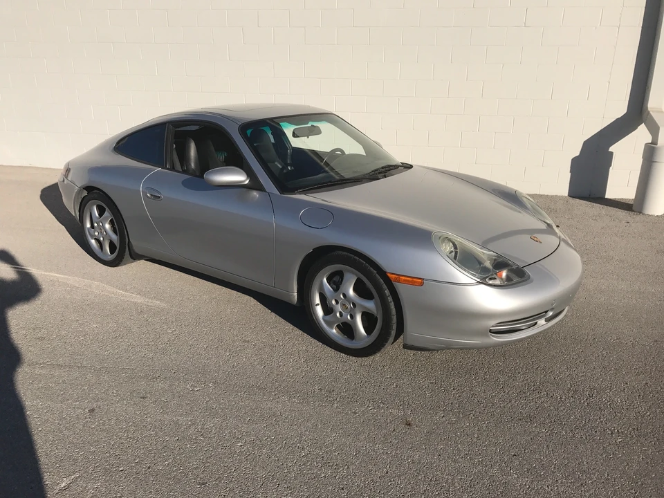 1999 Porsche 996 Carrera - Image 11 of 31