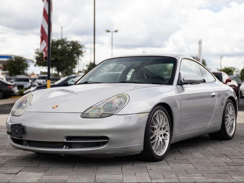 1999 Porsche 996 Carrera 4 - Image 7 of 31