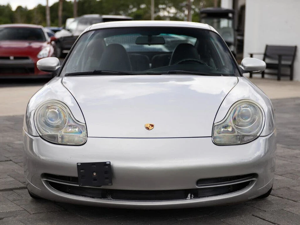 1999 Porsche 996 Carrera 4 - Image 4 of 31
