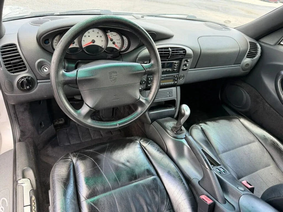 1999 Porsche 996 Carrera 4 - Image 12 of 13