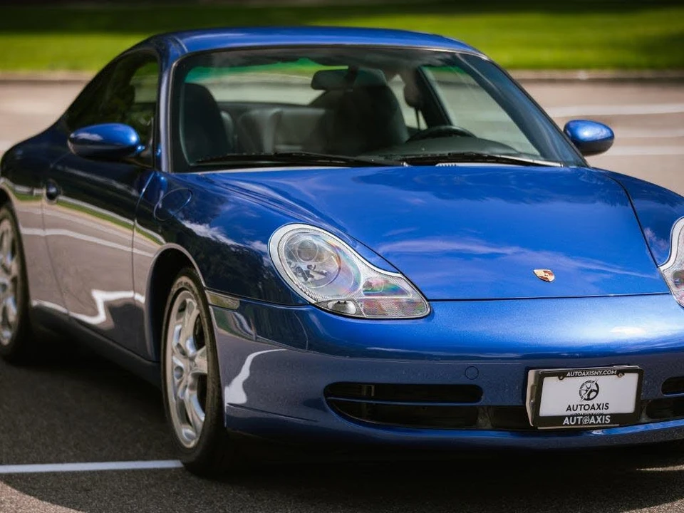 1999 Porsche 996 Carrera 4 - Image 5 of 31