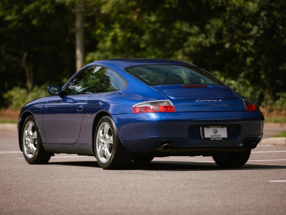 1999 Porsche 996 Carrera 4 - Image 11 of 31