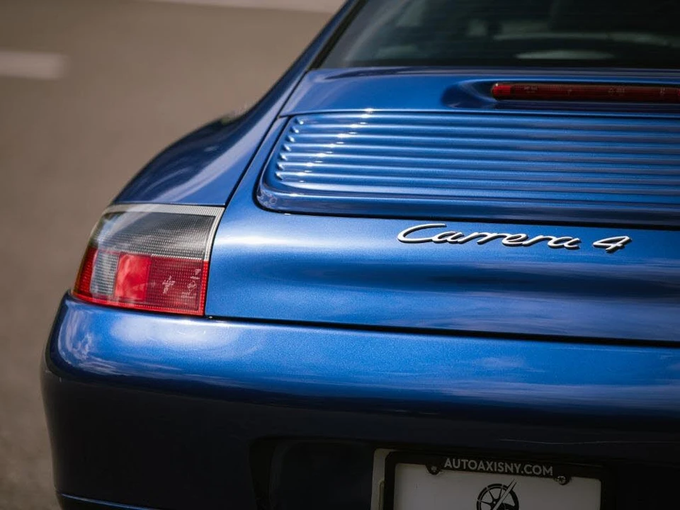 1999 Porsche 996 Carrera 4 - Image 14 of 31