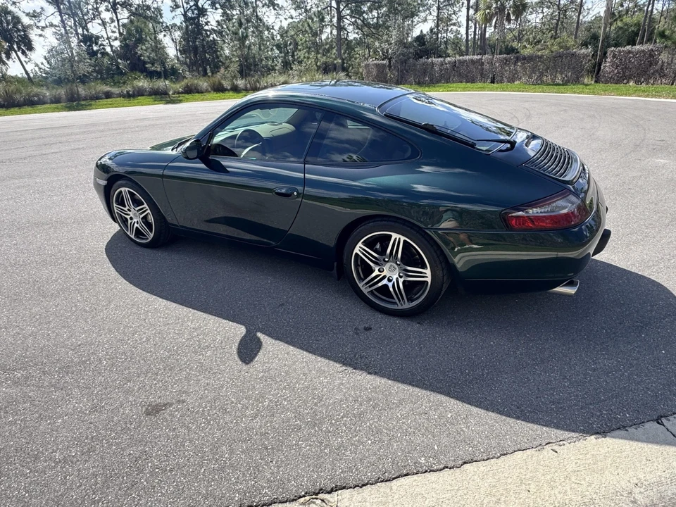 1999 Porsche 996 Carrera 4 - Image 25 of 31