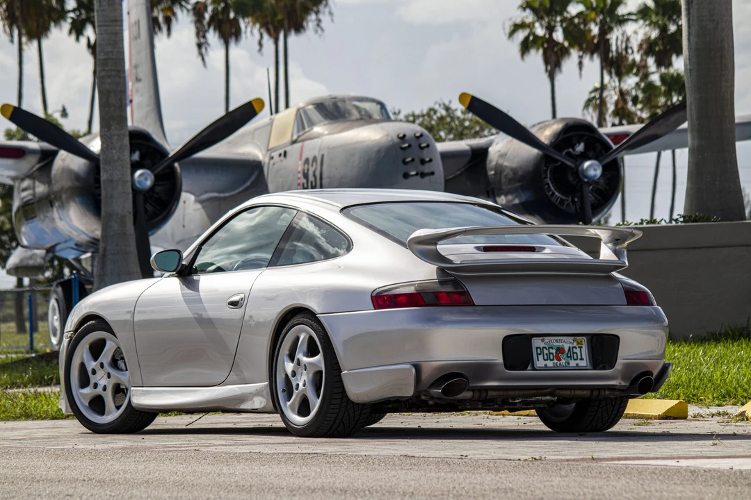 1999 Porsche 996 Carrera - Image 8 of 31