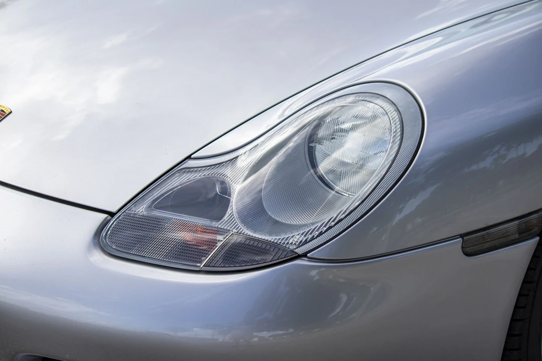 1999 Porsche 996 Carrera - Image 26 of 31