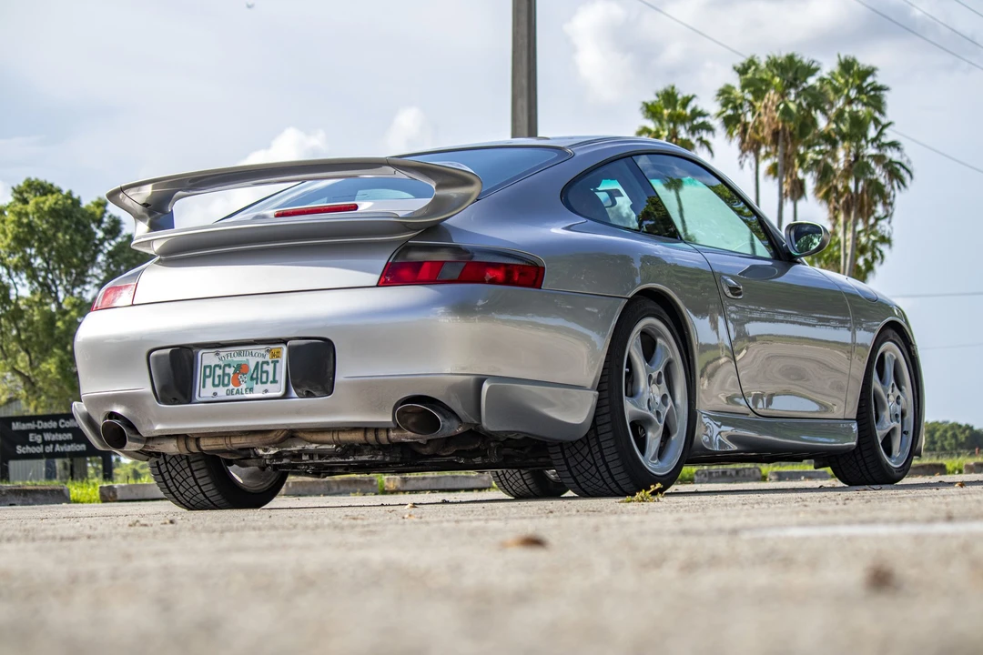 1999 Porsche 996 Carrera - Image 14 of 31