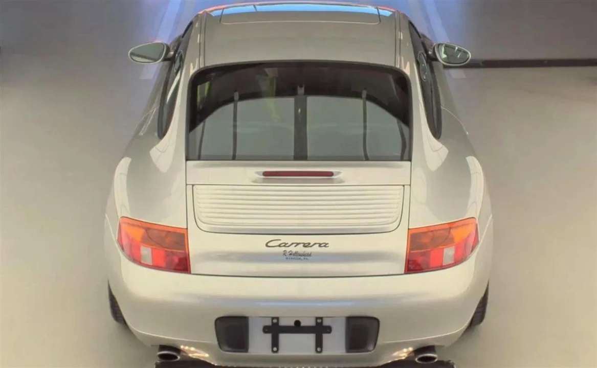 1999 Porsche 996 Carrera 4 - Image 2 of 5
