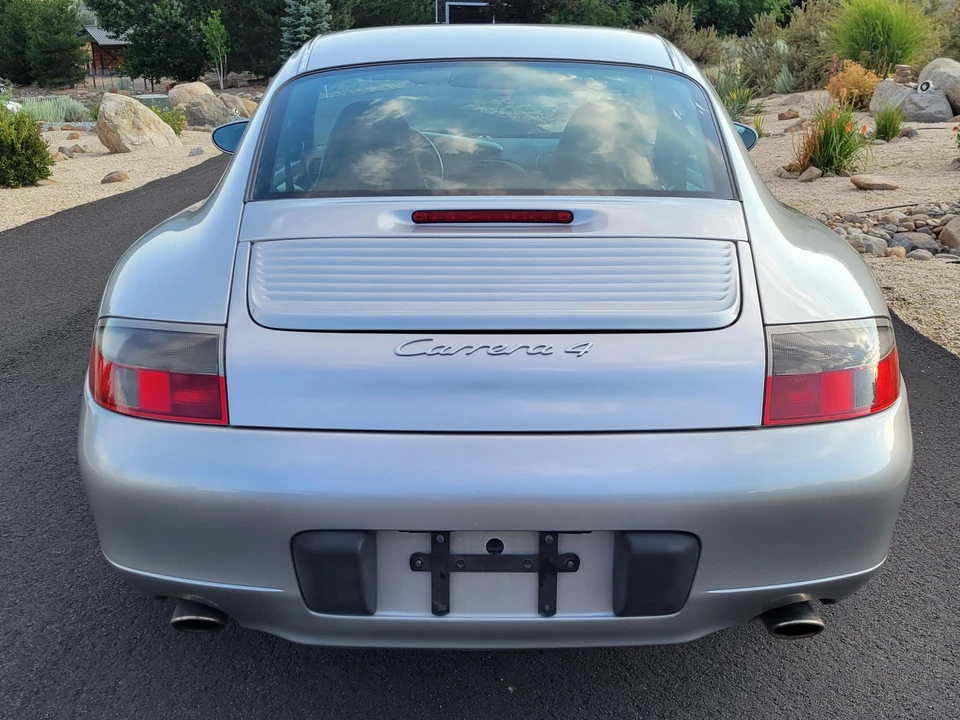 1999 Porsche 996 Carrera - Image 9 of 19