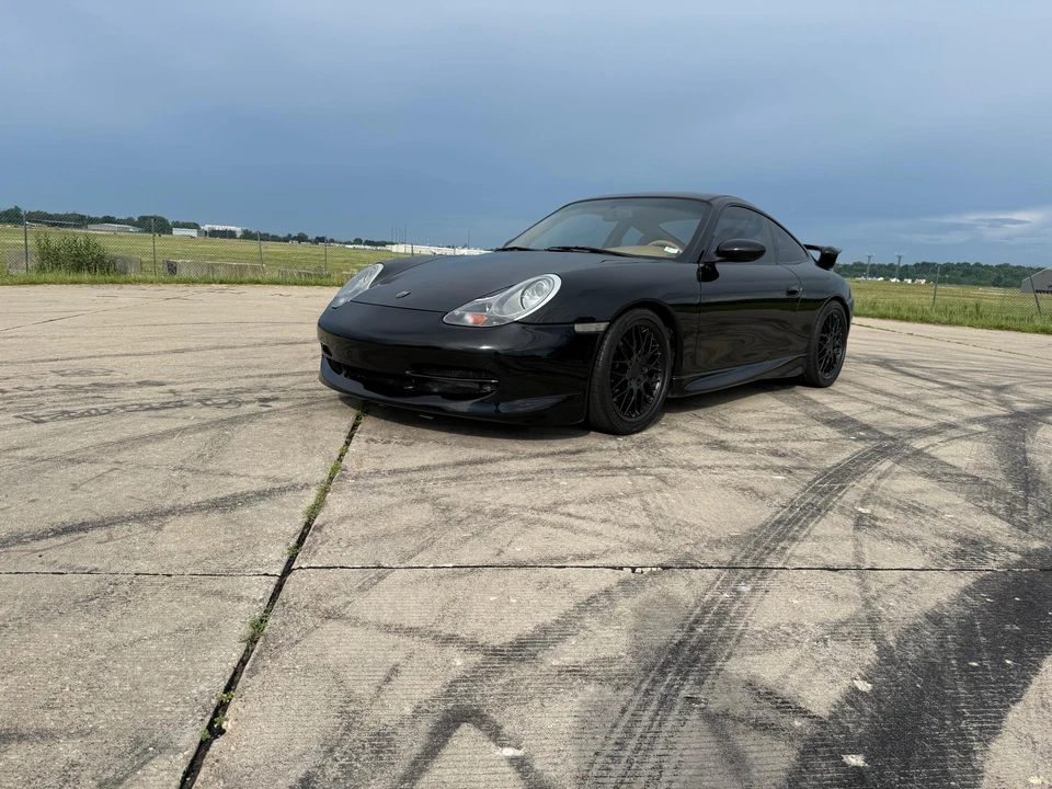 1999 Porsche 996 Carrera - Image 16 of 30