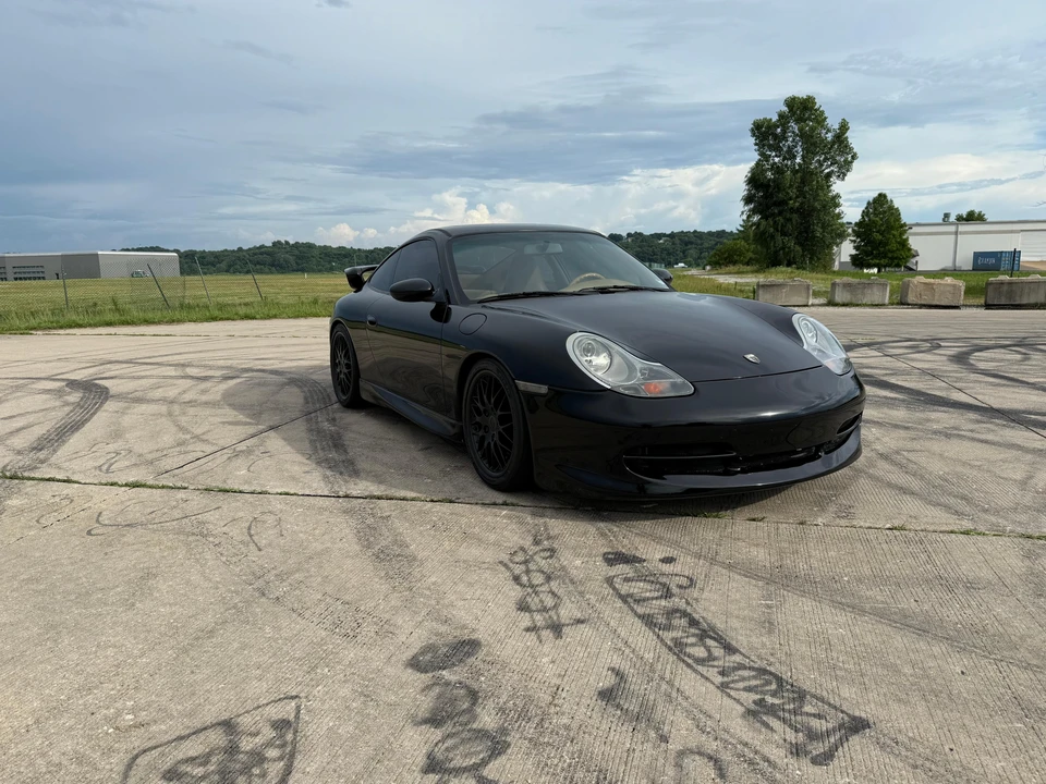 1999 Porsche 996 Carrera - Image 28 of 30