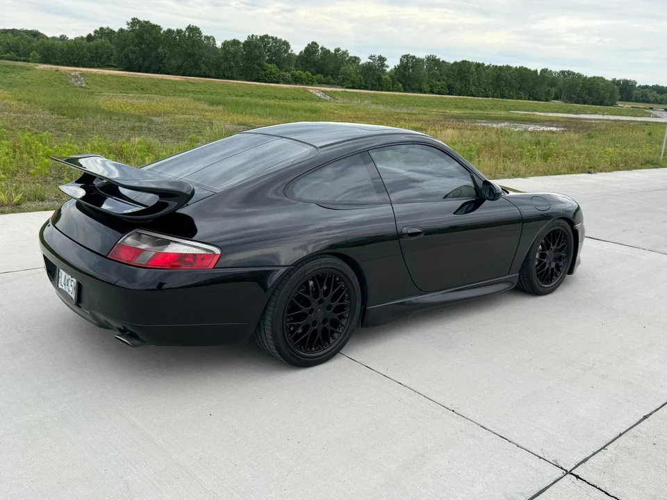 1999 Porsche 996 Carrera - Image 9 of 30