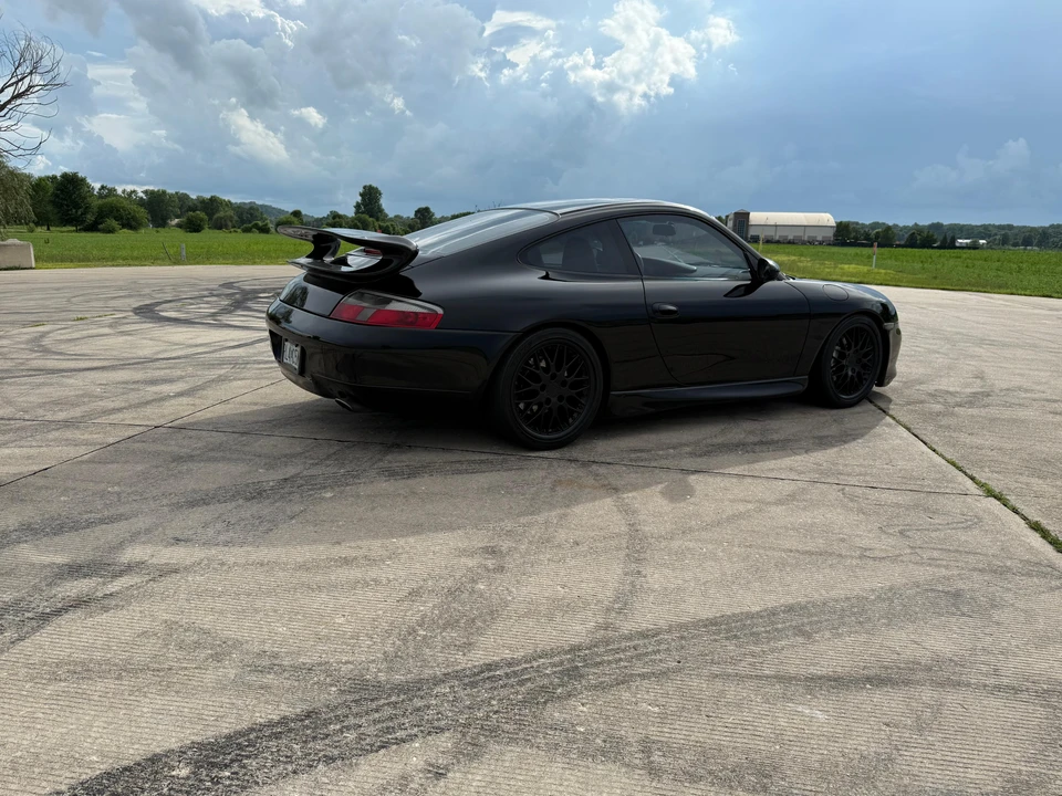 1999 Porsche 996 Carrera - Image 24 of 30