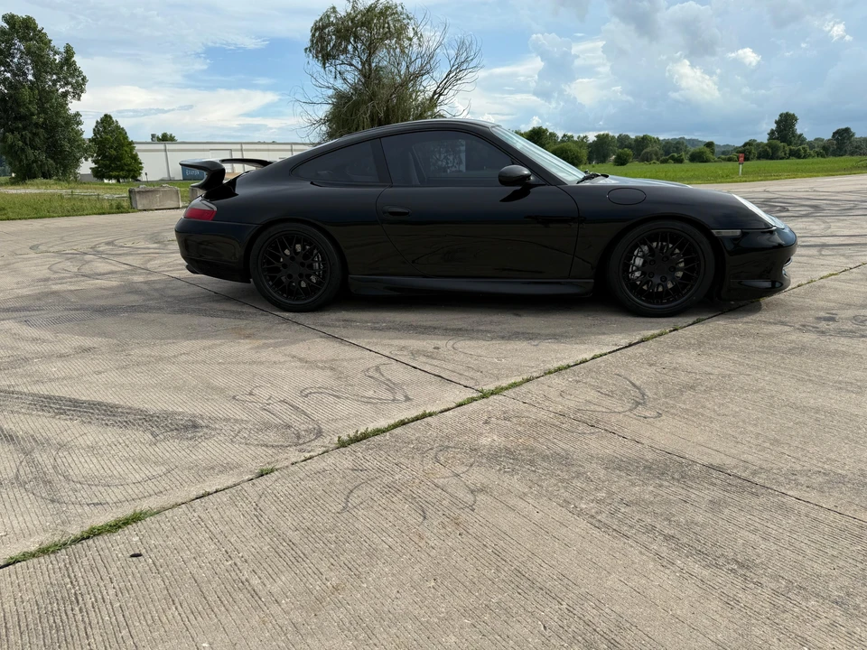 1999 Porsche 996 Carrera - Image 25 of 30