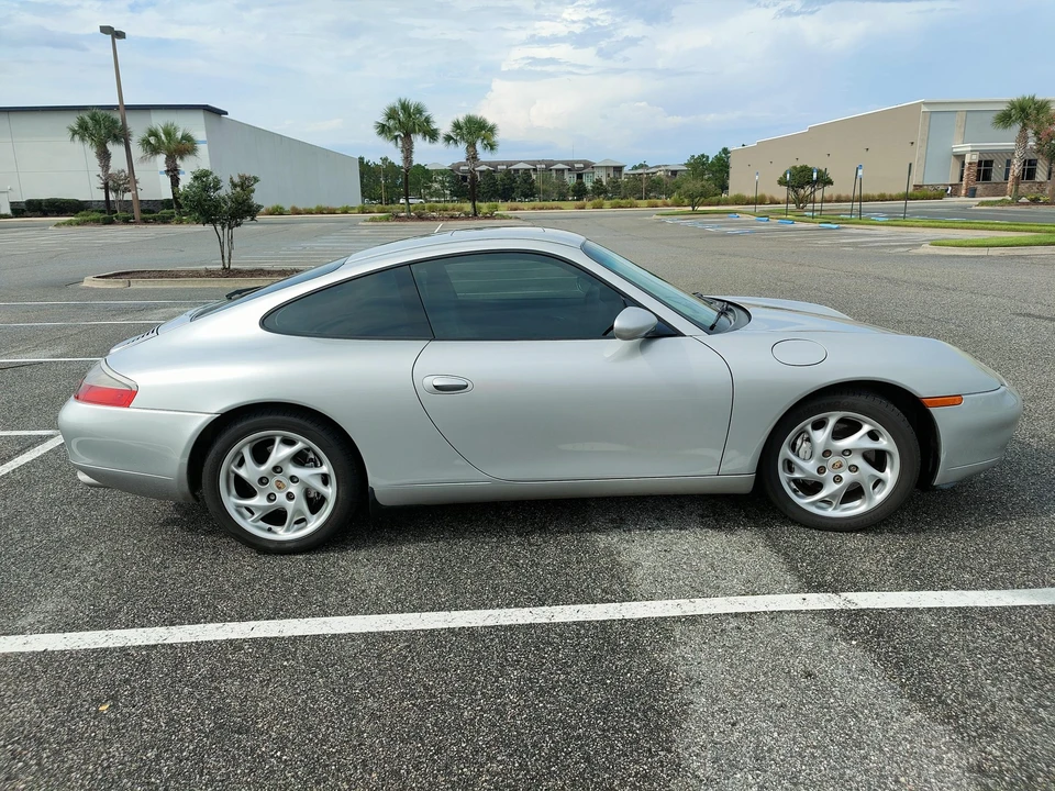 1999 Porsche 996 Carrera - Image 21 of 31