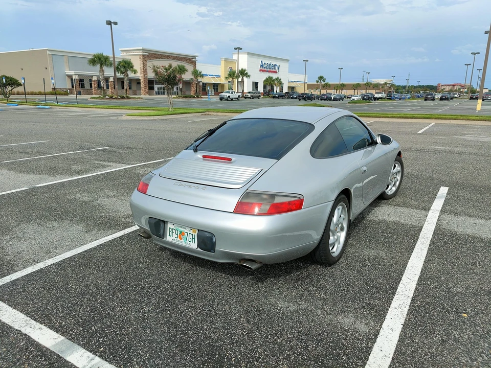 1999 Porsche 996 Carrera - Image 20 of 31