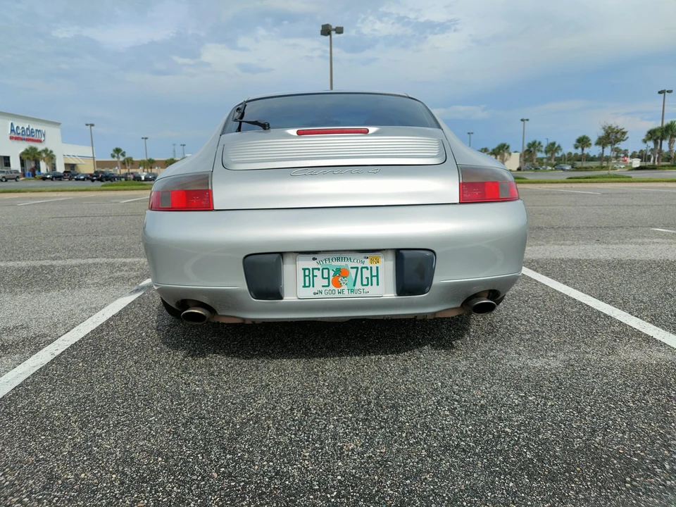 1999 Porsche 996 Carrera - Image 18 of 31