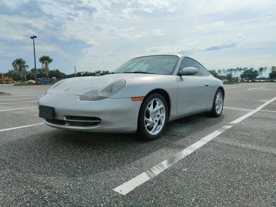 1999 Porsche 996 Carrera - Image 11 of 31