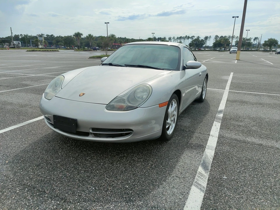 1999 Porsche 996 Carrera - Image 9 of 31