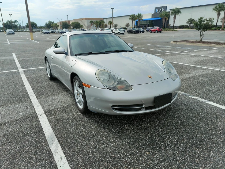 1999 Porsche 996 Carrera - Image 25 of 31