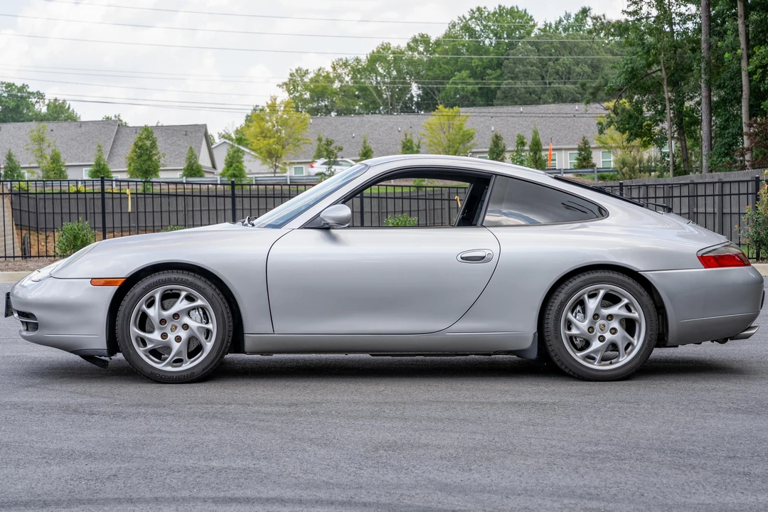 1999 Porsche 996 Carrera - Image 3 of 31
