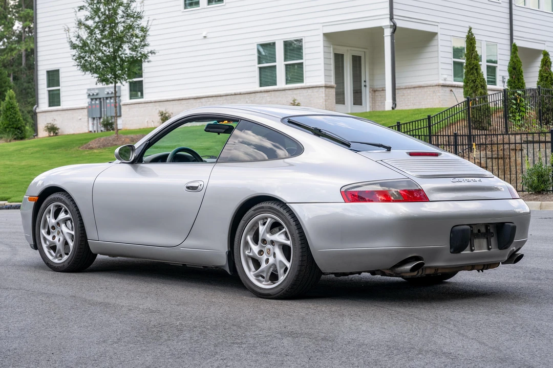 1999 Porsche 996 Carrera - Image 8 of 31