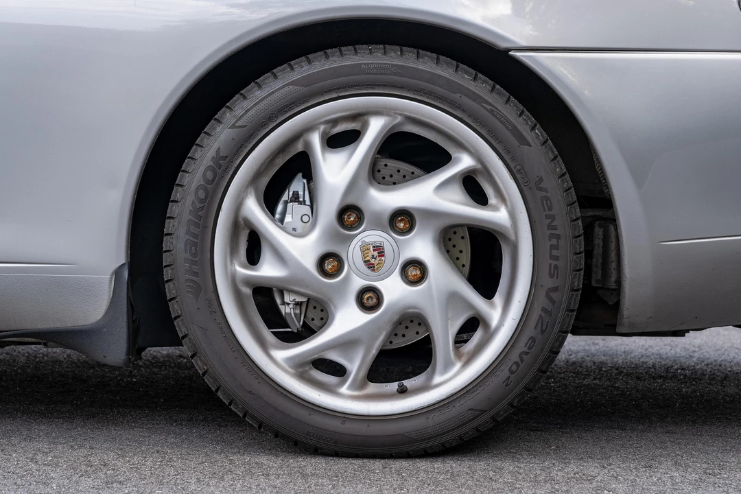 1999 Porsche 996 Carrera - Image 25 of 31