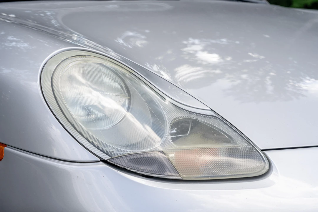 1999 Porsche 996 Carrera - Image 11 of 31