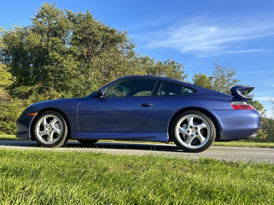 1999 Porsche 996 Carrera - Image 28 of 31