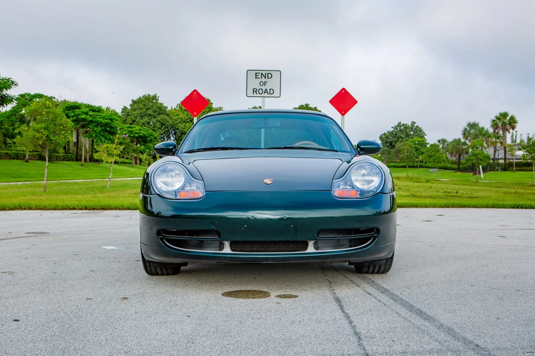 1999 Porsche 996 Carrera 4 - Image 10 of 31