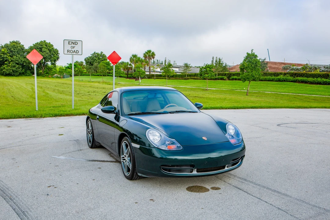 1999 Porsche 996 Carrera 4 - Image 14 of 31