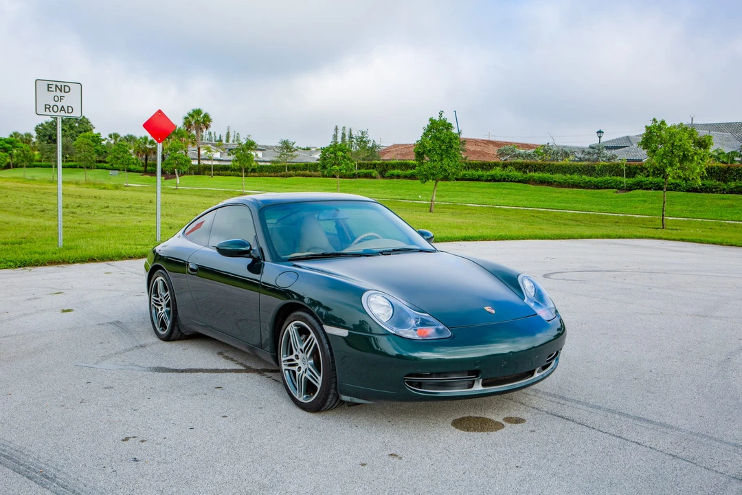 1999 Porsche 996 Carrera 4 - Image 16 of 31