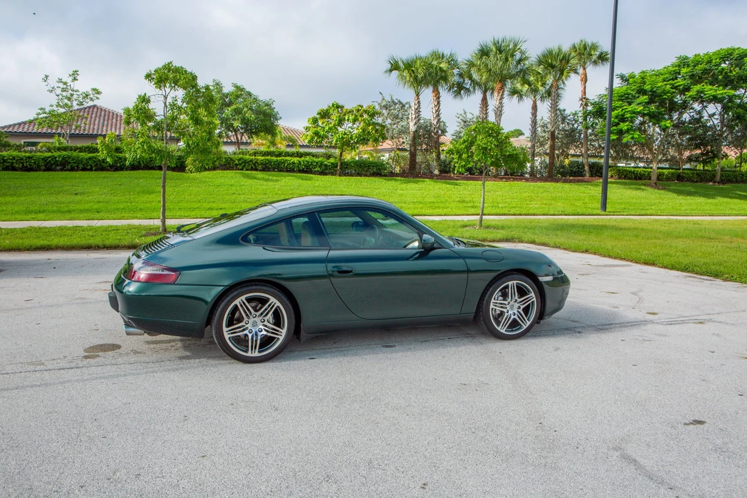 1999 Porsche 996 Carrera 4 - Image 26 of 31