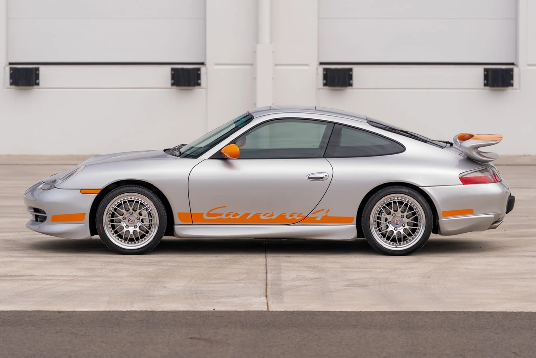 1999 Porsche 996 Carrera 4 - Image 10 of 31