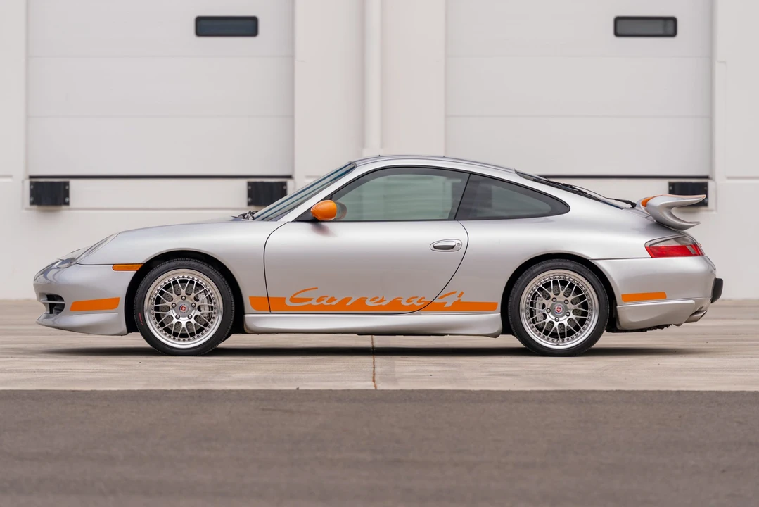 1999 Porsche 996 Carrera 4 - Image 11 of 31