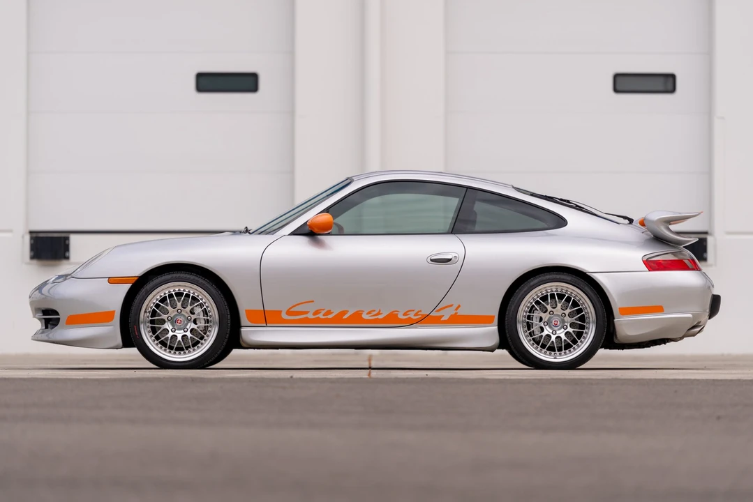 1999 Porsche 996 Carrera 4 - Image 13 of 31