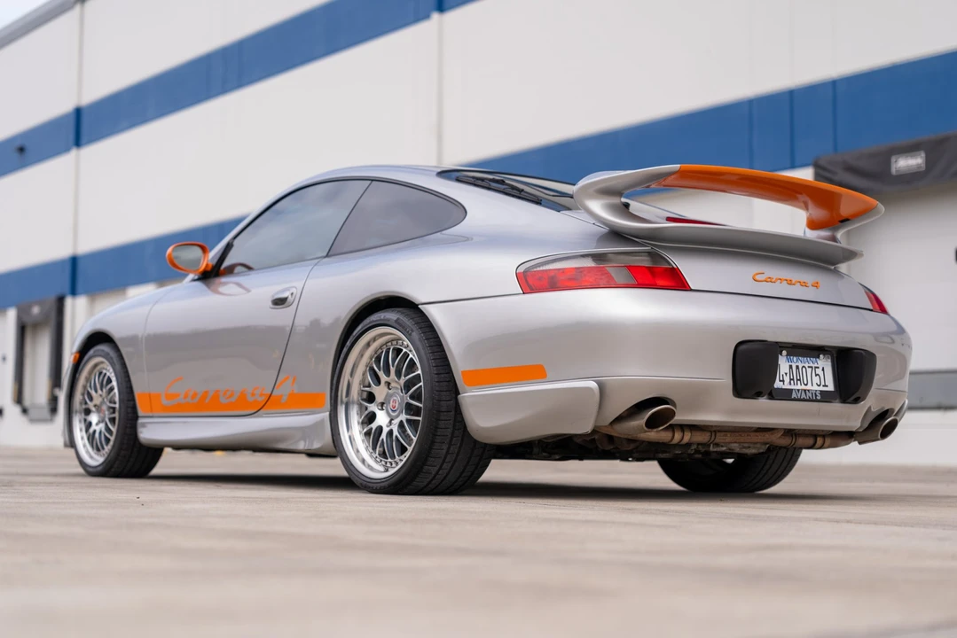 1999 Porsche 996 Carrera 4 - Image 16 of 31
