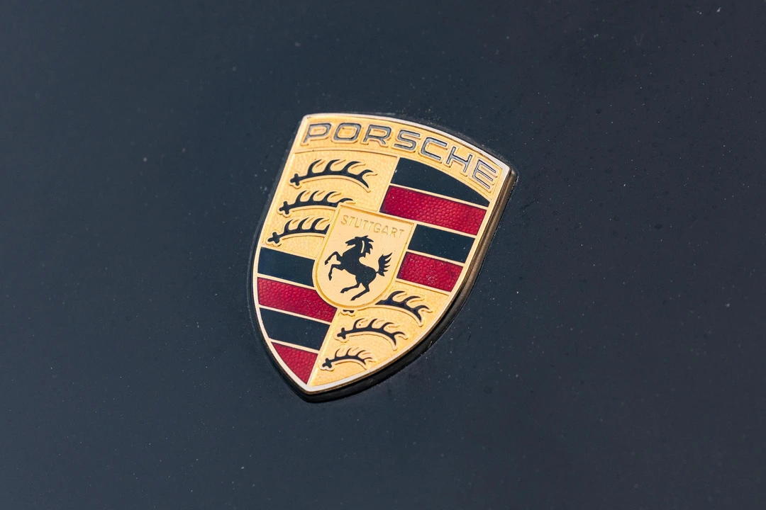 1999 Porsche 996 Carrera - Image 11 of 31