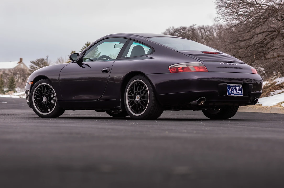 1999 Porsche 996 Carrera - Image 18 of 31