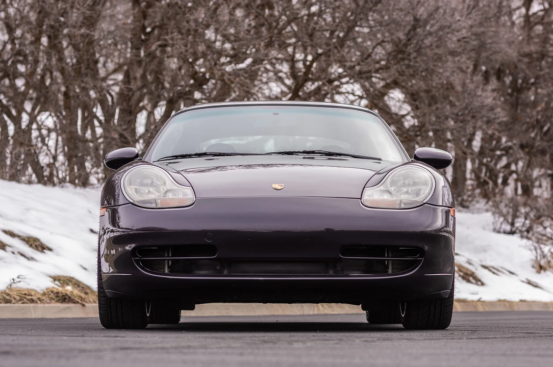 1999 Porsche 996 Carrera - Image 28 of 31
