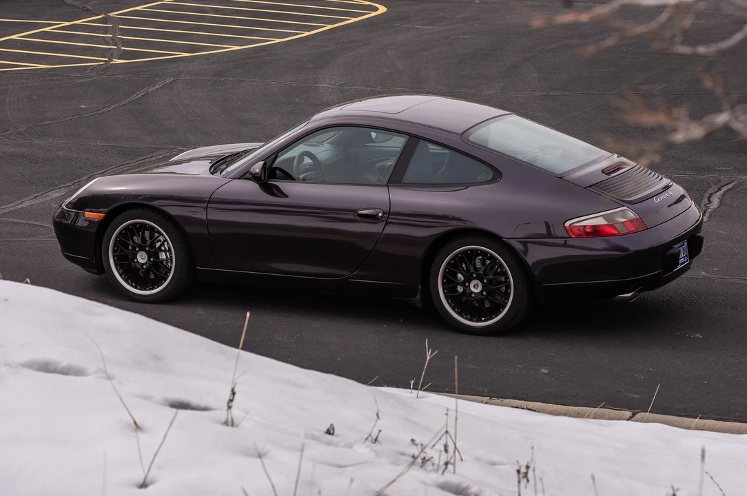 1999 Porsche 996 Carrera - Image 19 of 31