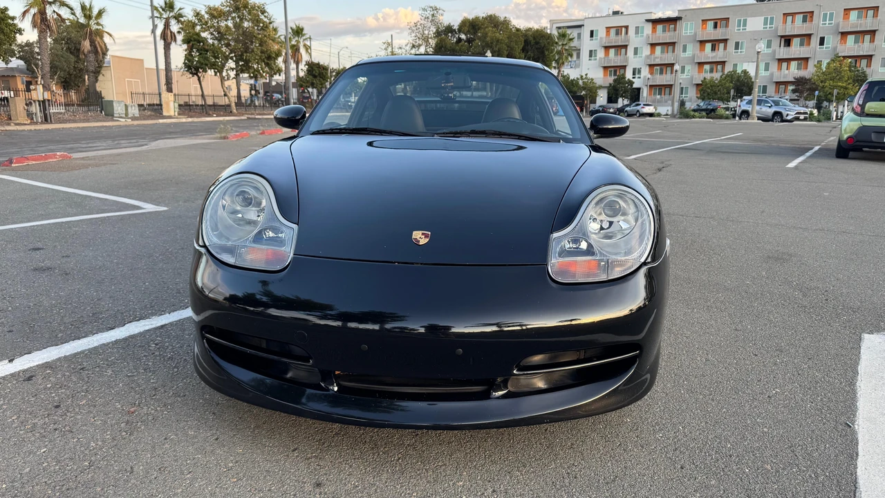 1999 Porsche 996 Carrera 4 - Image 6 of 31