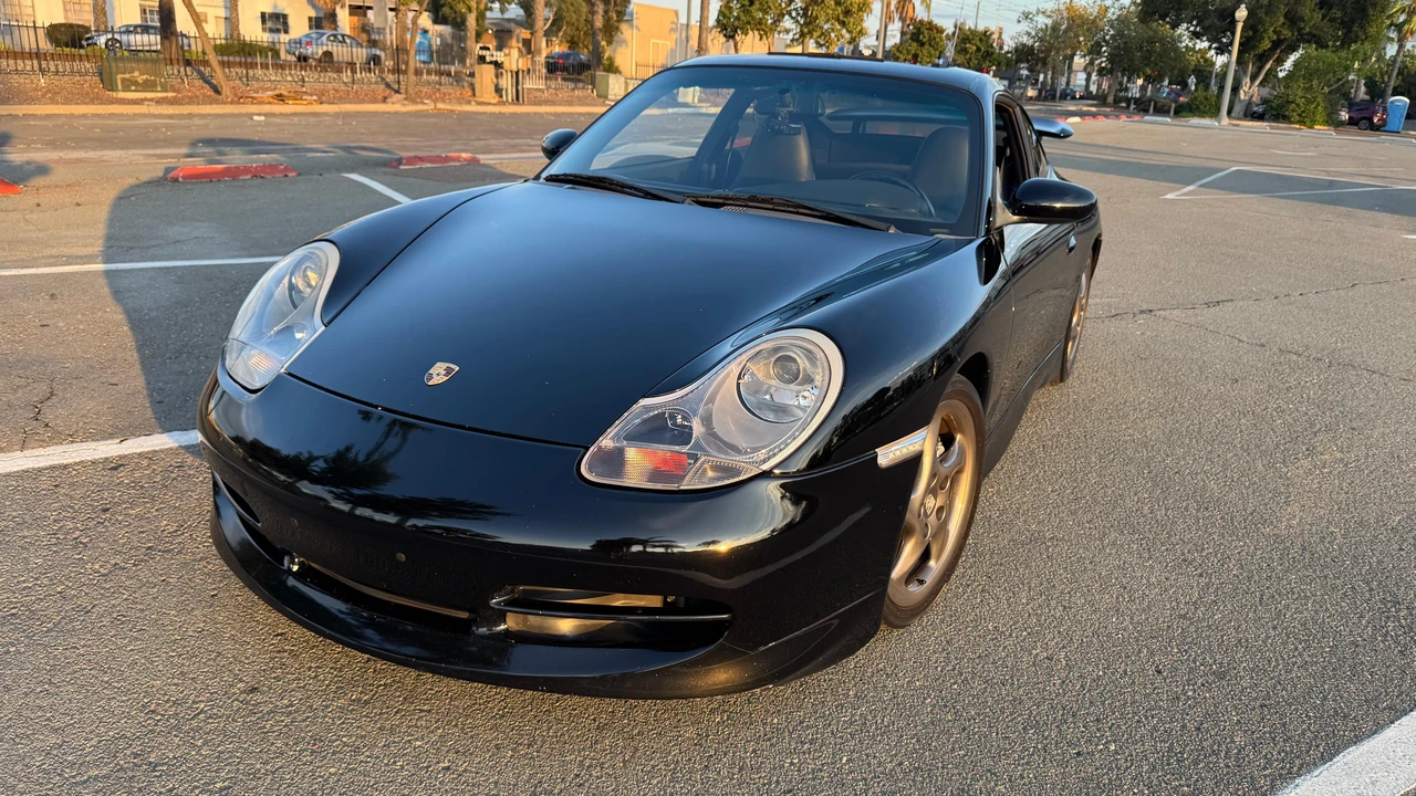 1999 Porsche 996 Carrera 4 - Image 8 of 31