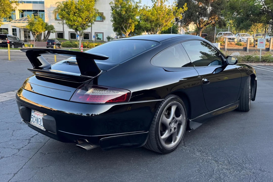 1999 Porsche 996 Carrera 4 - Image 4 of 31