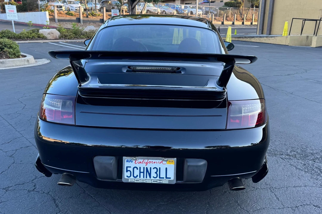 1999 Porsche 996 Carrera 4 - Image 5 of 31