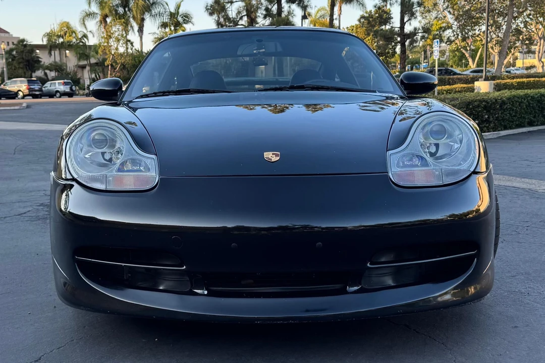 1999 Porsche 996 Carrera 4 - Image 2 of 31