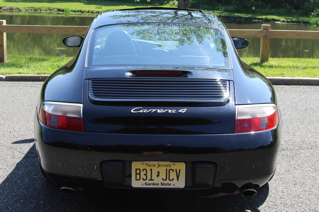 1999 Porsche 996 Carrera 4 - Image 5 of 6